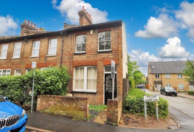 View Full Details for Chiltern View Road, Uxbridge, Greater London