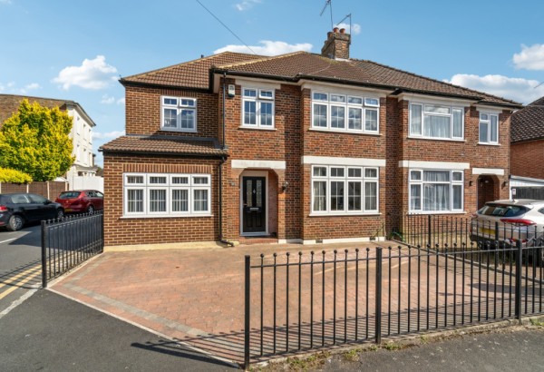 View Full Details for Montague Road, Uxbridge