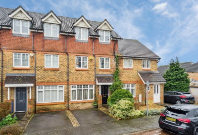 View Full Details for Old School Road, Uxbridge, Greater London