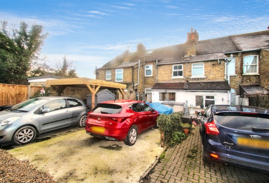 Ivy Cottages, Uxbridge Road, Uxbridge - Photo 10