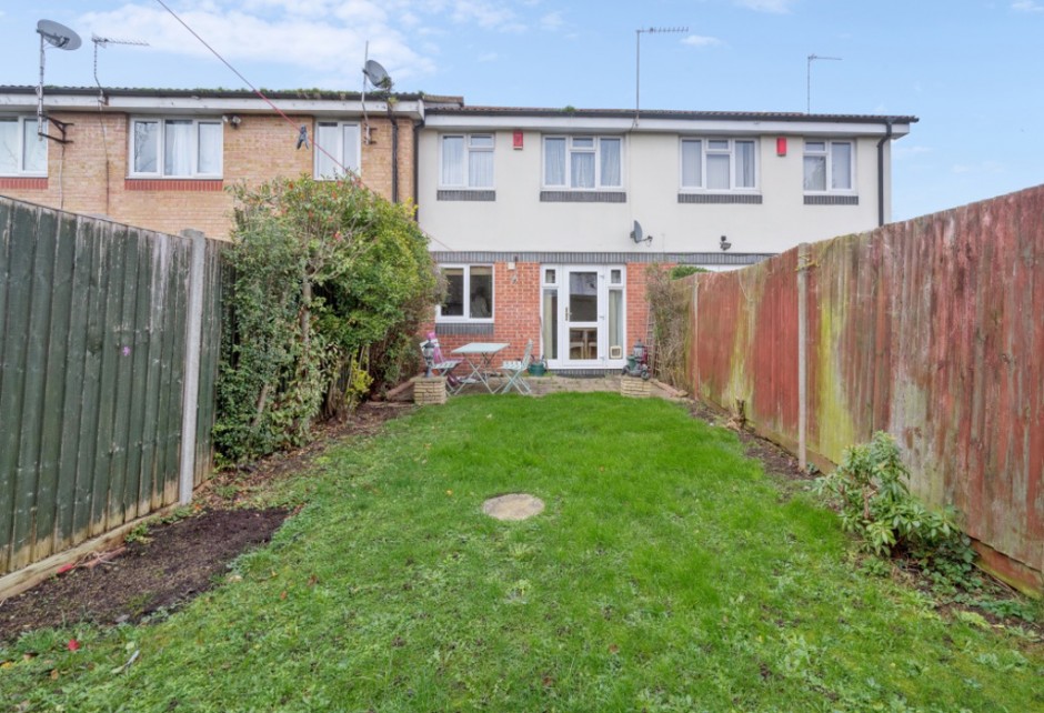 Chiltern Court, Widmore Road, Uxbridge - Photo 10