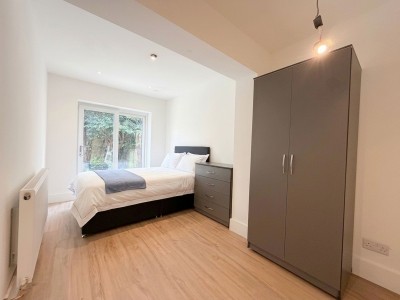 Bosanquet Close, Uxbridge, UB8